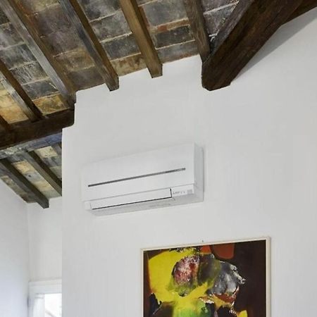 Giulia E Valentina By Halldis Florence Luaran gambar